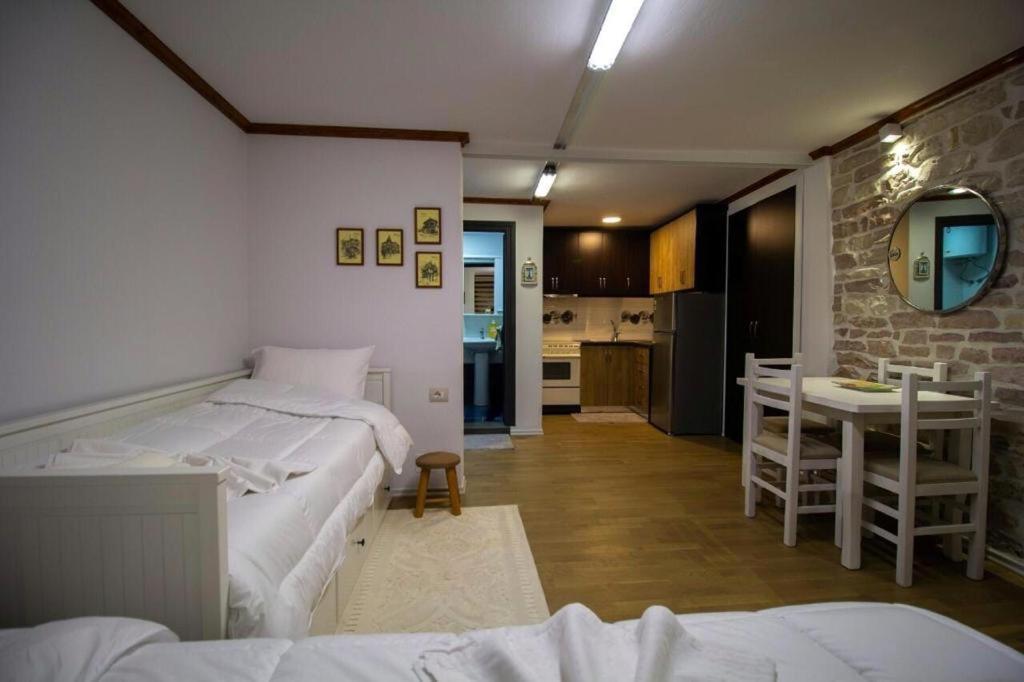 Appartement Solhouse à Gjirokastër Extérieur photo